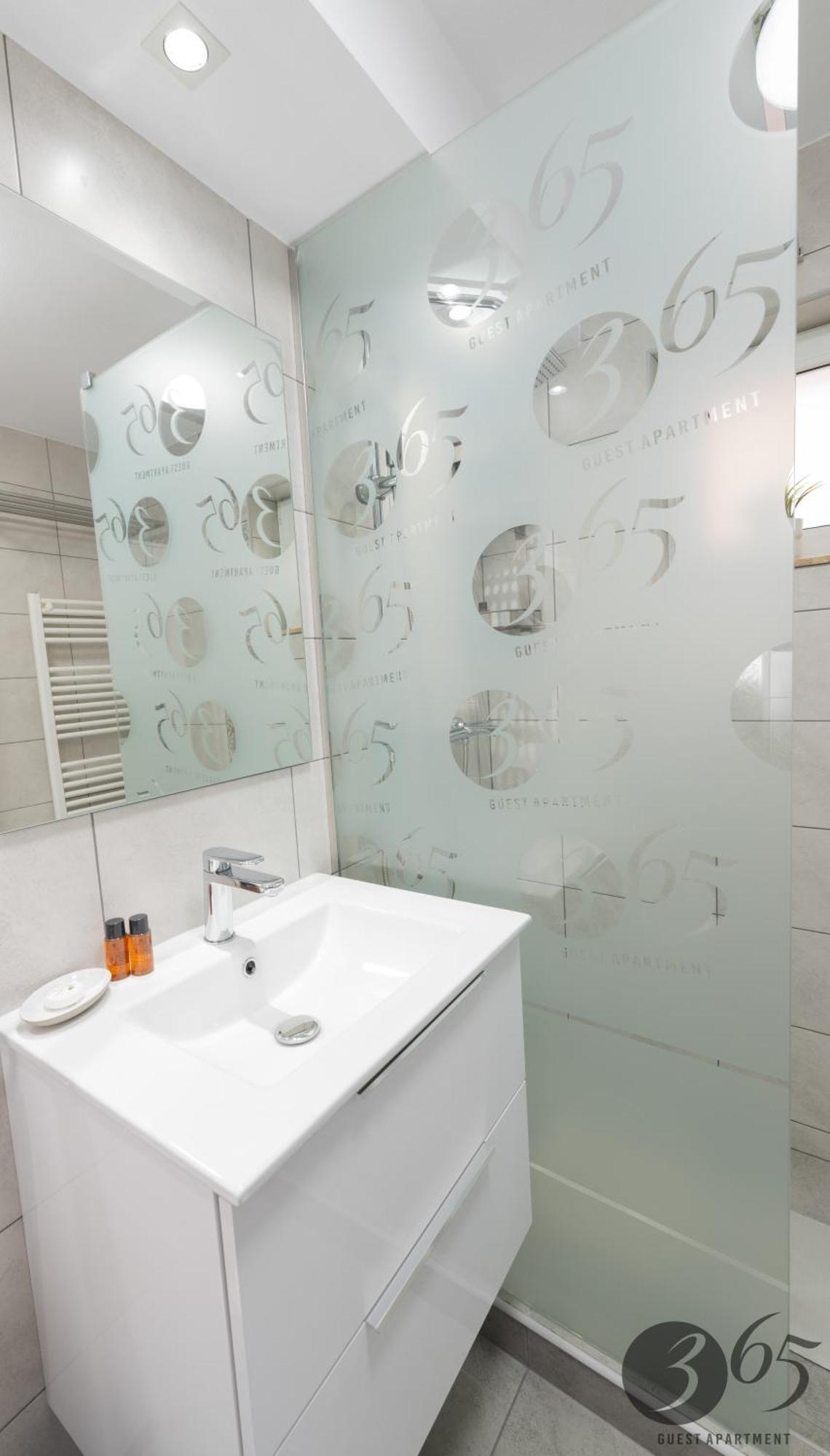 365 Guest Apartment ฮูเนโดอารา ภายนอก รูปภาพ